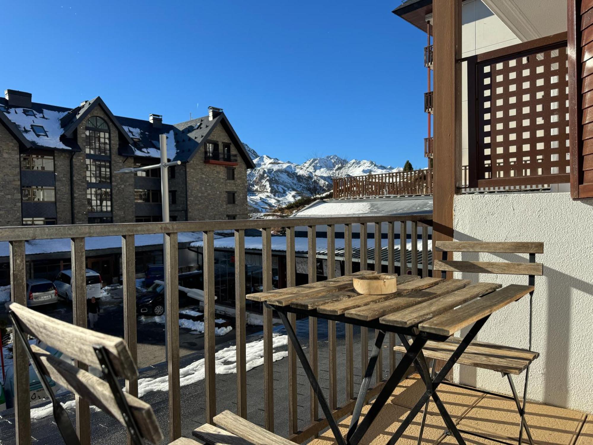 Estudio en Formigal con vistas a las pistas de esquí y garaje Exterior foto